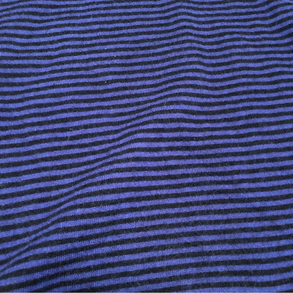 Striped sweater - Picture 4 of 4